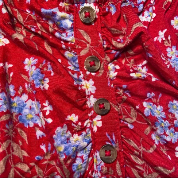 Magenta Off-The-Shoulder Floral Sundress - Picture 2 of 5